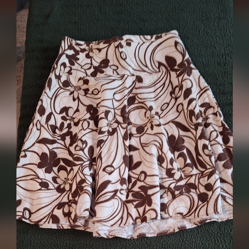 The Limited brown and white skirt